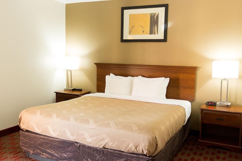 Quality Inn & Suites Goodyear - Phoenix West Eksteriør billede