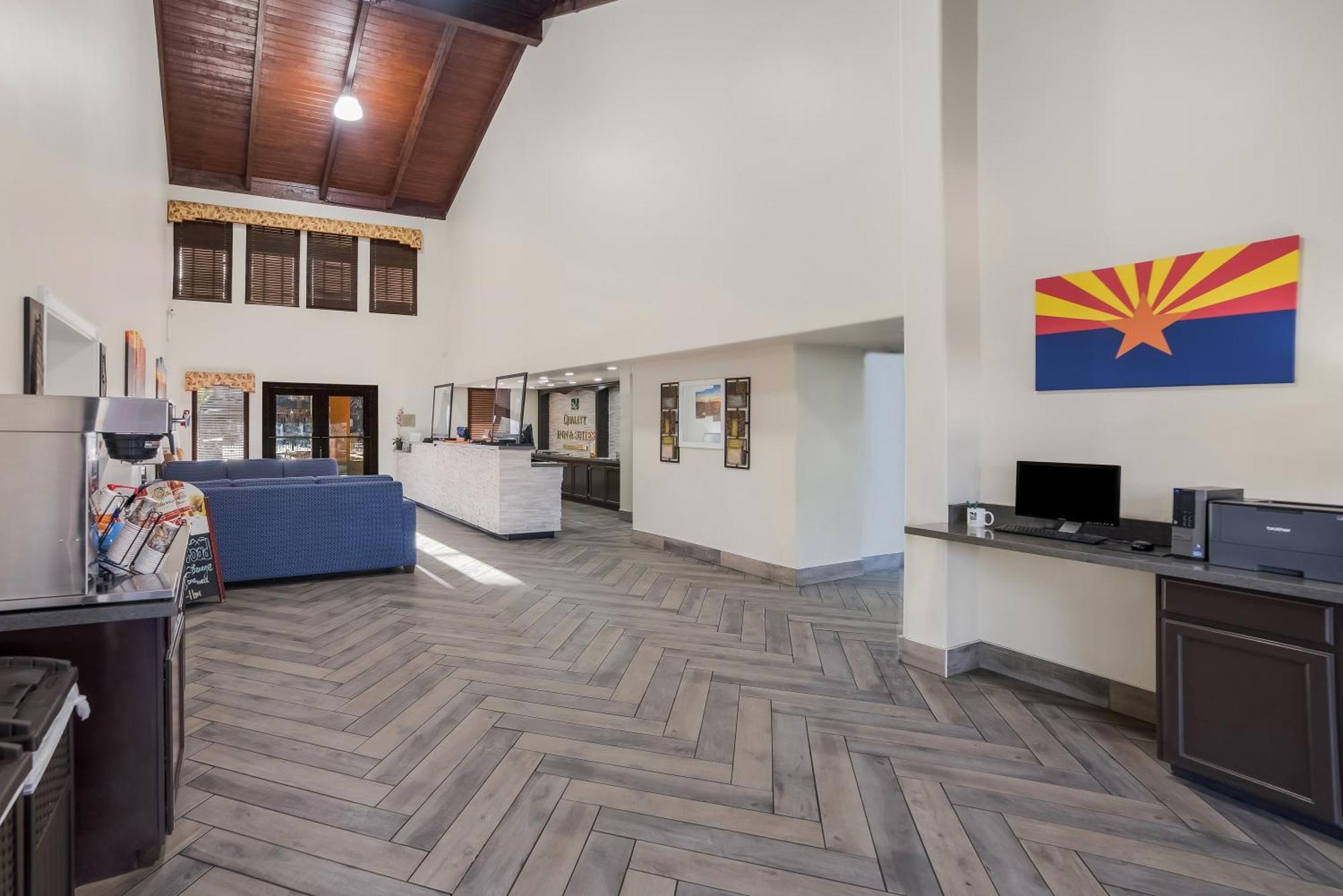 Quality Inn & Suites Goodyear - Phoenix West Eksteriør billede