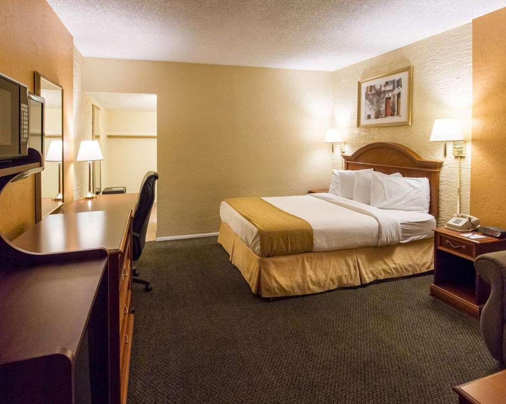 Quality Inn & Suites Goodyear - Phoenix West Værelse billede